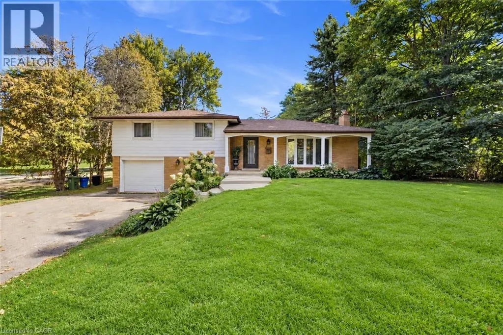 205 SUNNYRIDGE Road