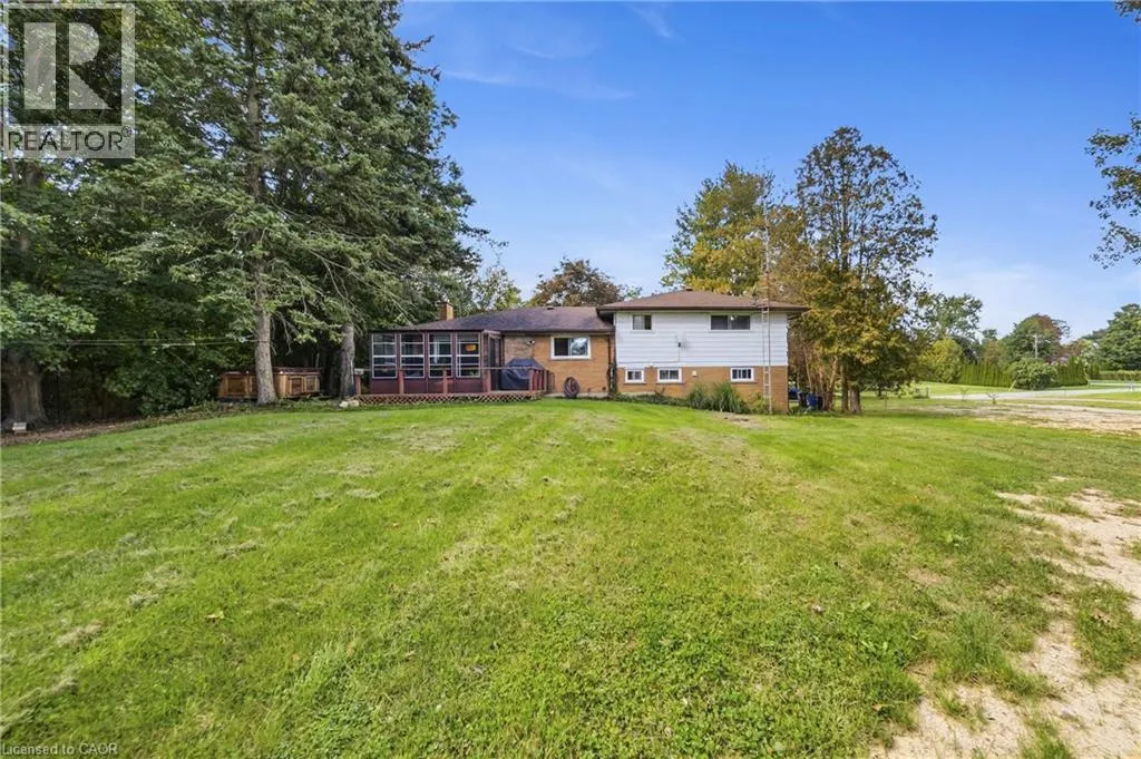 205 SUNNYRIDGE Road