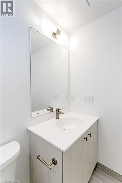 5 WELLINGTON Street S Unit# 502 #502