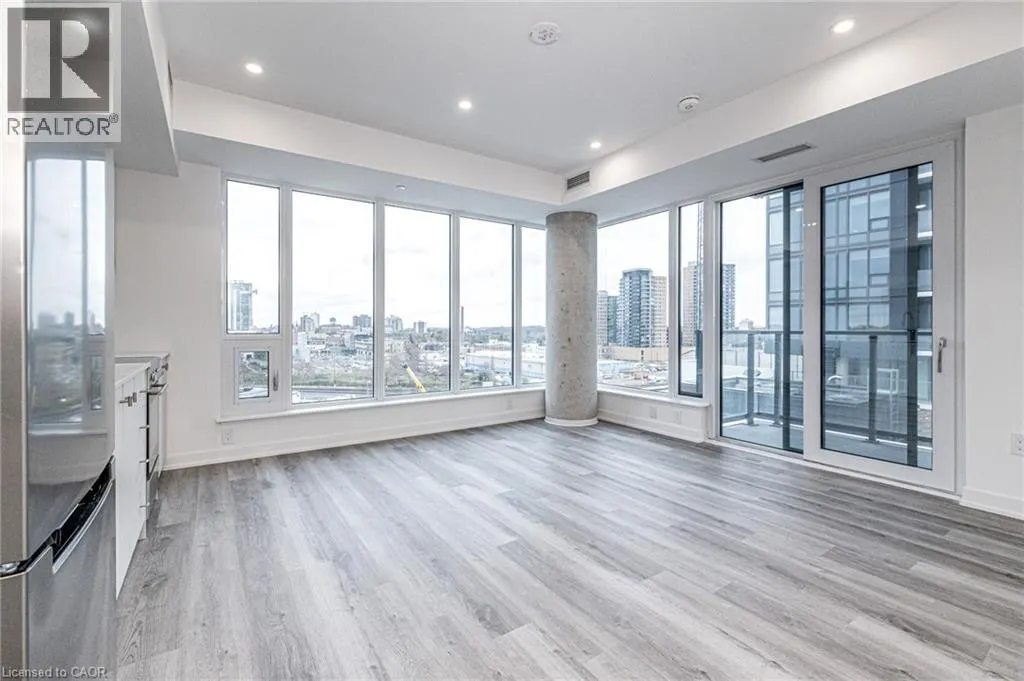 5 WELLINGTON Street S Unit# 502 #502