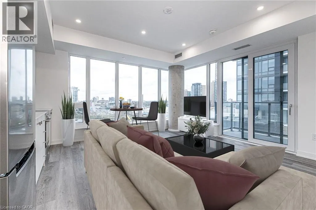5 WELLINGTON Street S Unit# 502 #502