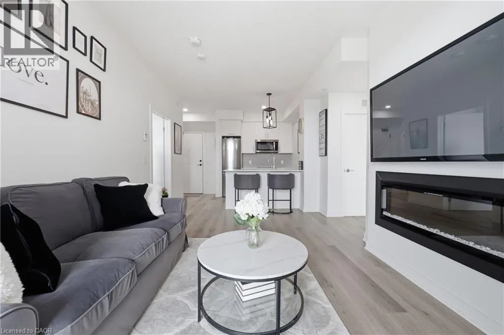 600 NORTH SERVICE Road Unit# 301 #301