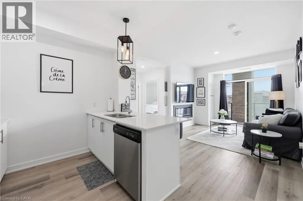 600 NORTH SERVICE Road Unit# 301 #301