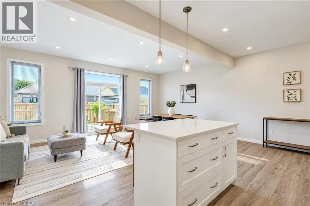 224 RENAISSANCE Drive