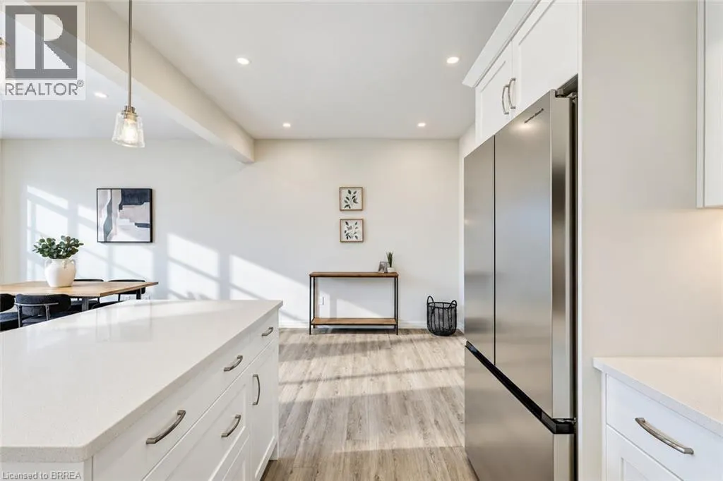 224 RENAISSANCE Drive