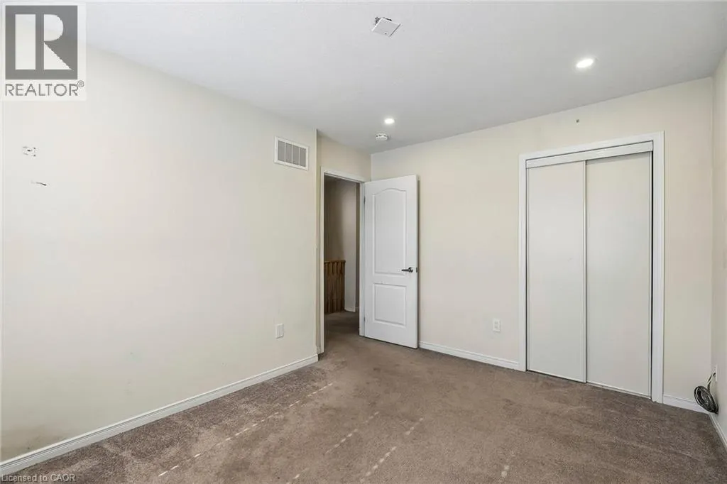 16 ALEXANDRA Drive