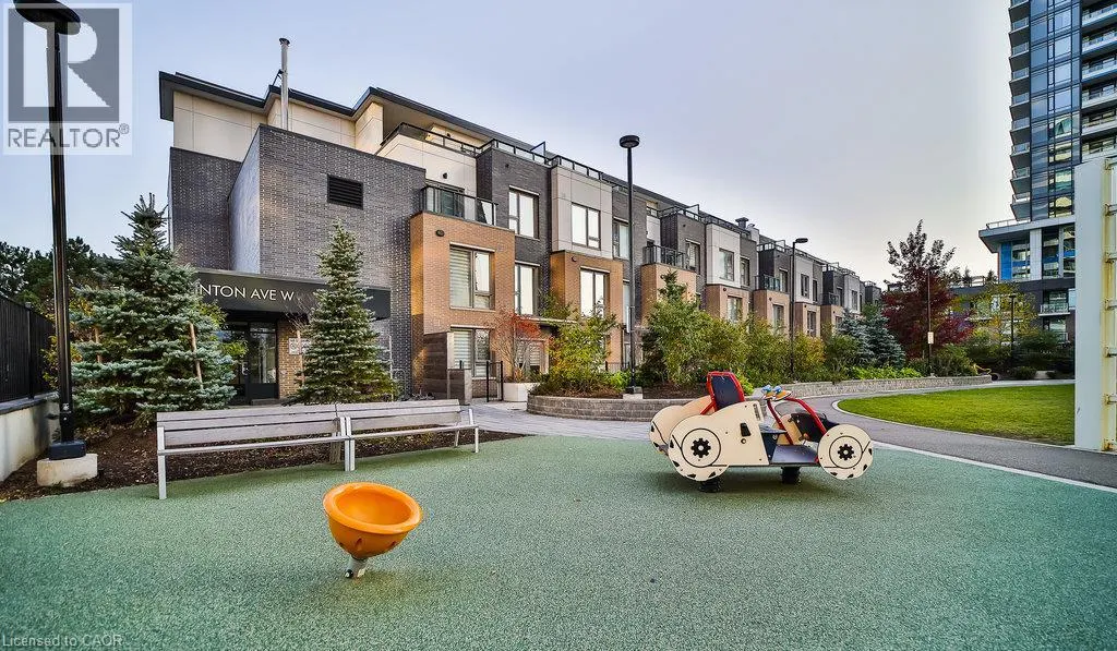 2530 EGLINTON Avenue W Unit# 102 #102