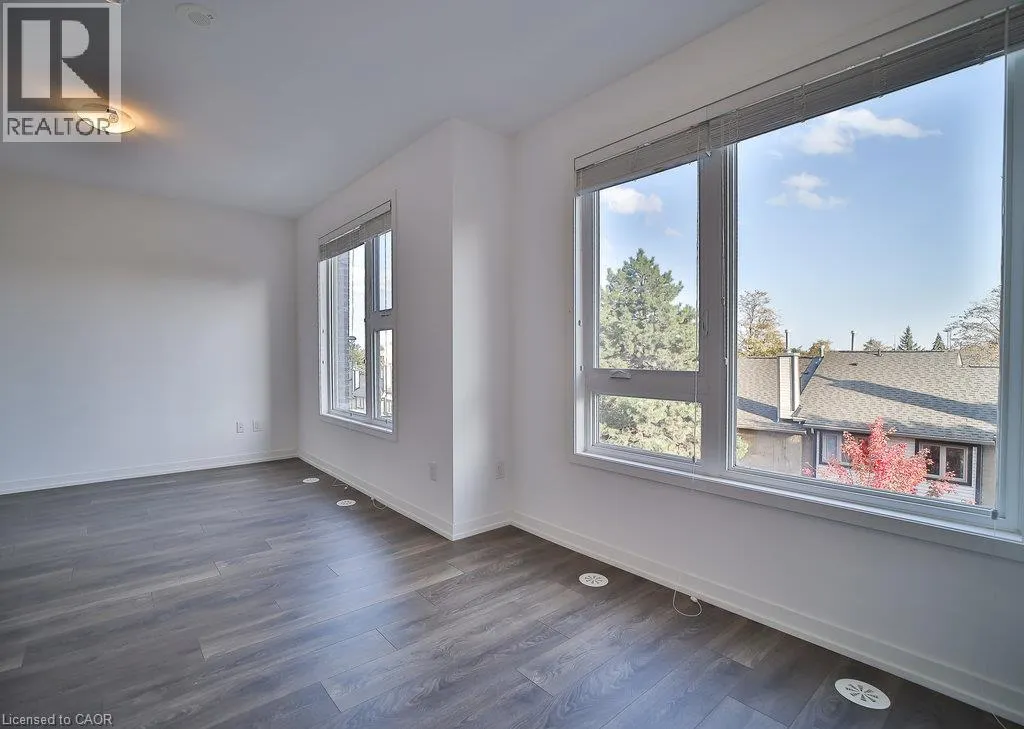 2530 EGLINTON Avenue W Unit# 102 #102