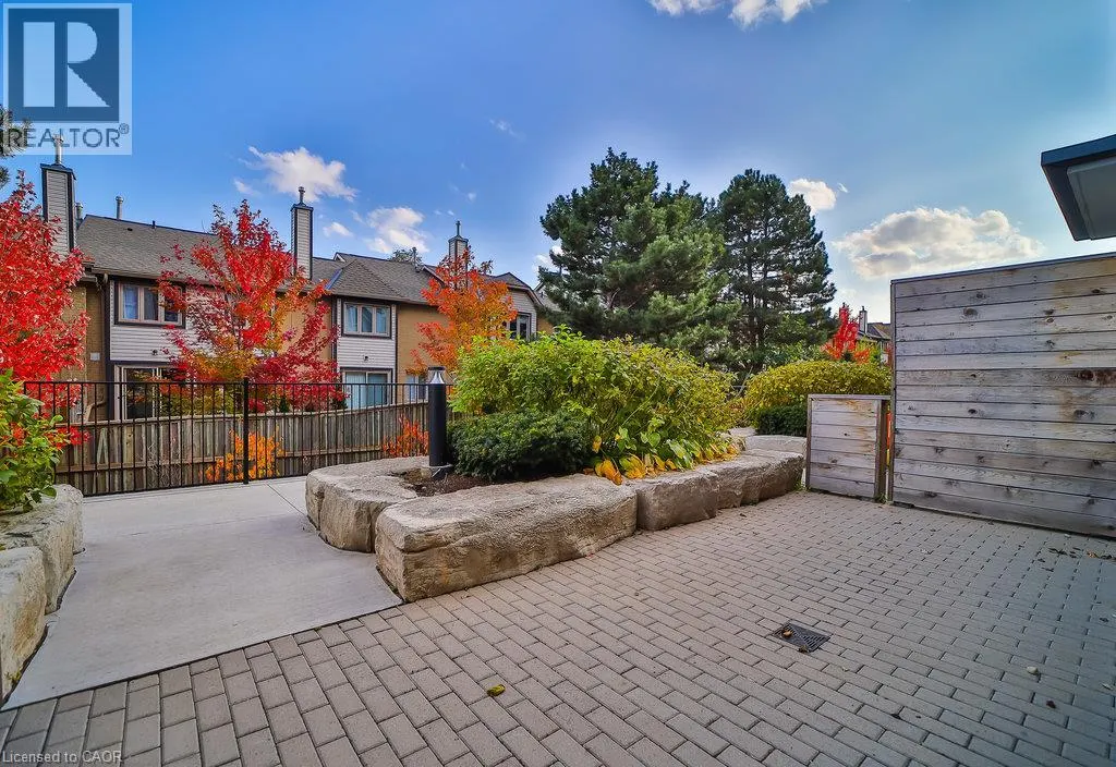 2530 EGLINTON Avenue W Unit# 102 #102