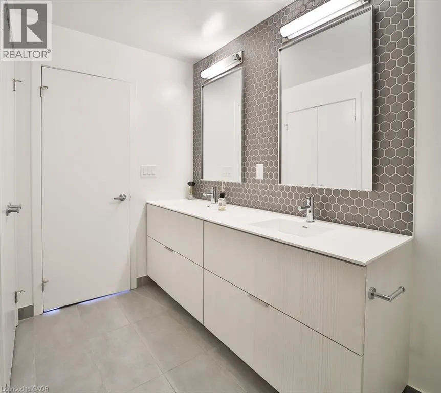 2530 EGLINTON Avenue W Unit# 102 #102
