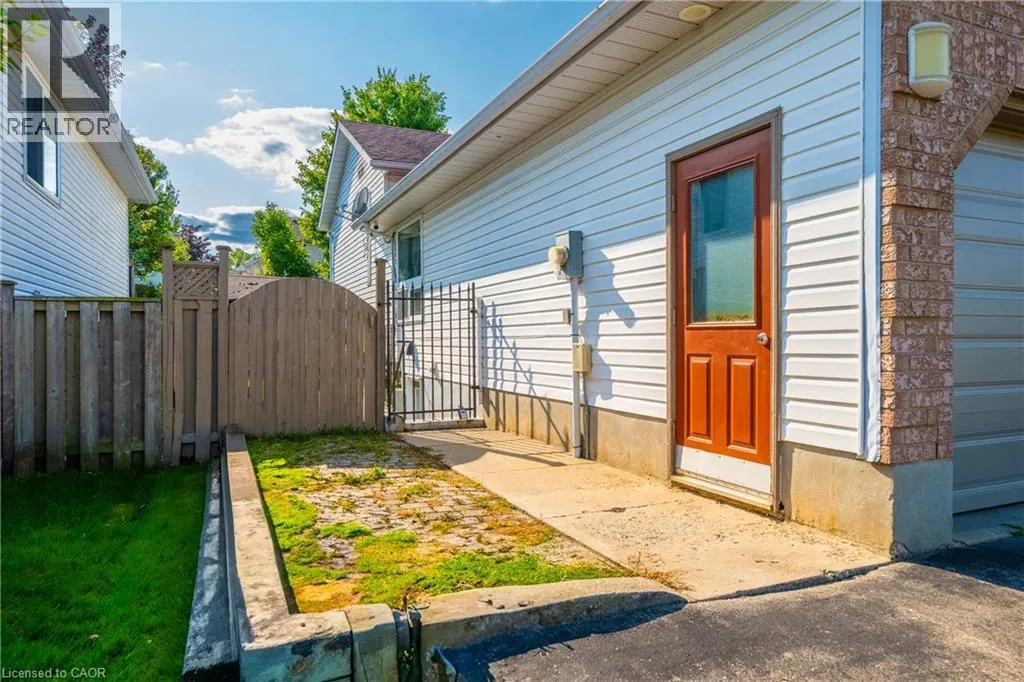 52 DAWN Crescent