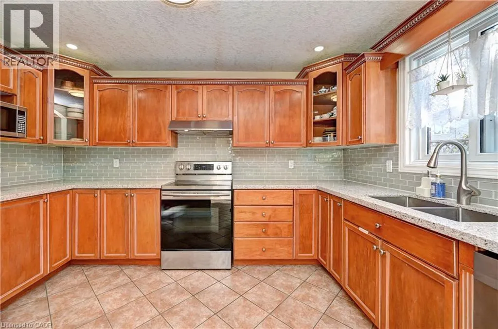 733 CHESAPEAKE Drive
