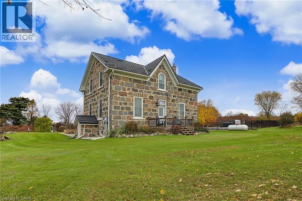846635 TOWNSHIP ROAD 9 Road