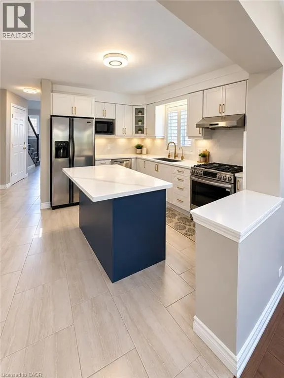308 COLTON Circle Unit# Upper Level