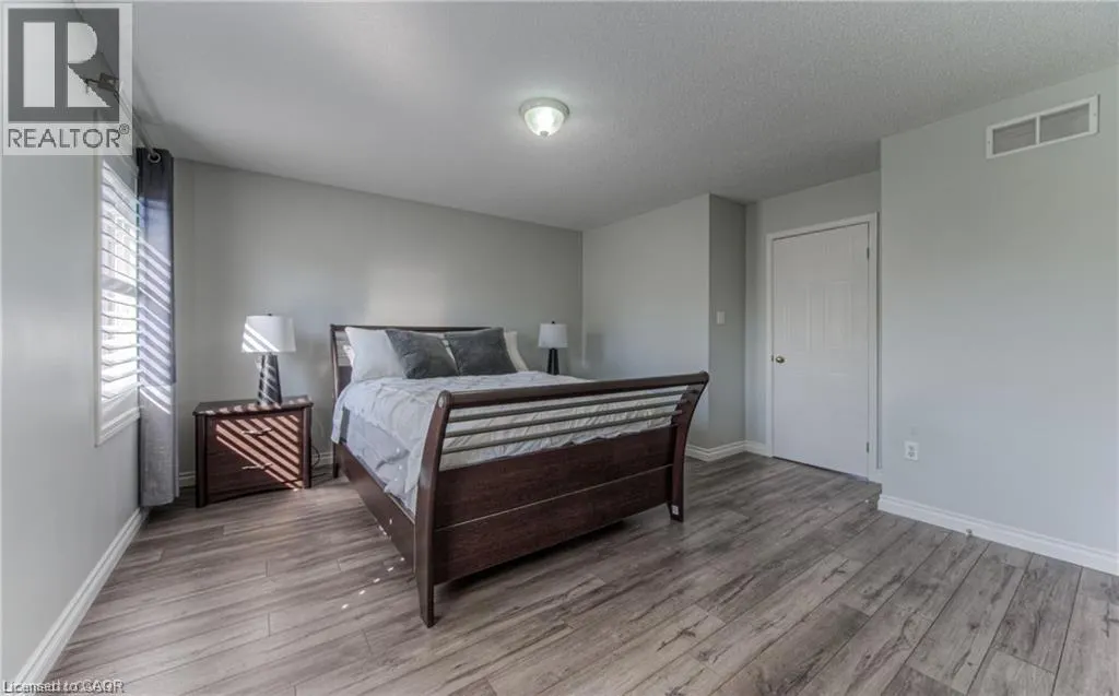308 COLTON Circle Unit# Upper Level