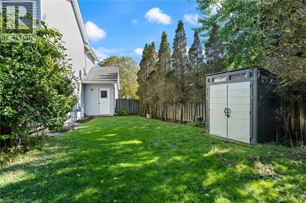 29 LESLIE Avenue