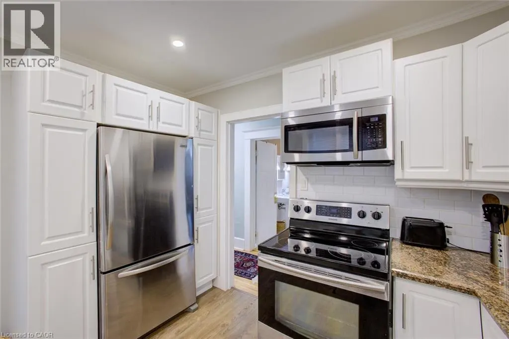 96 JOHN Street W Unit# MAIN #MAIN