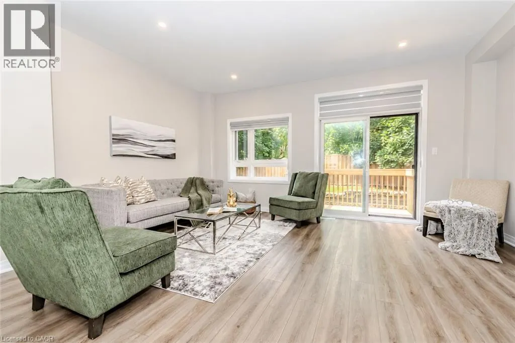 51 SPARROW Avenue Unit# 22 #22