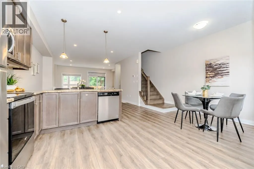 51 SPARROW Avenue Unit# 22 #22