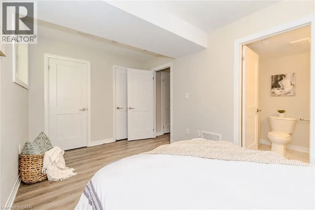51 SPARROW Avenue Unit# 22 #22