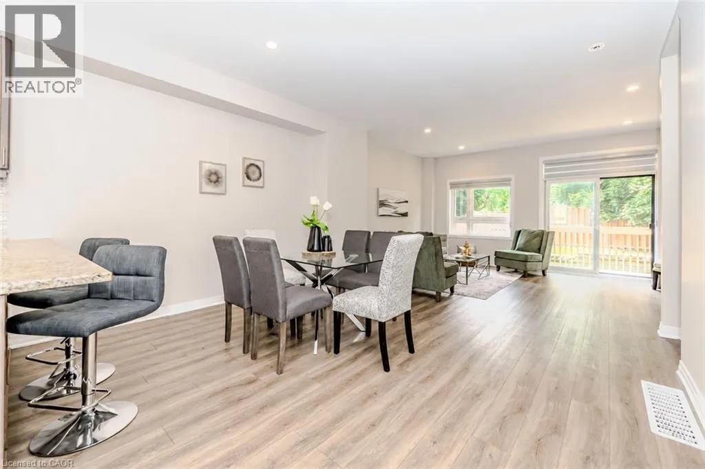 51 SPARROW Avenue Unit# 22 #22