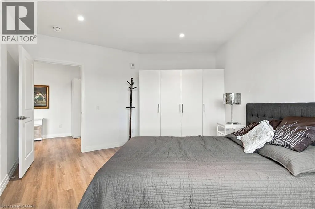 525 NEW DUNDEE Road Unit# 208 #208