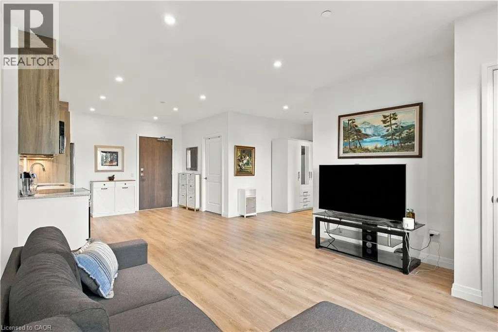525 NEW DUNDEE Road Unit# 208 #208