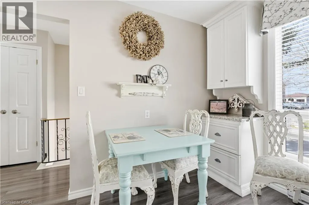 66 SUMMERCREST Drive Unit# 14 #14
