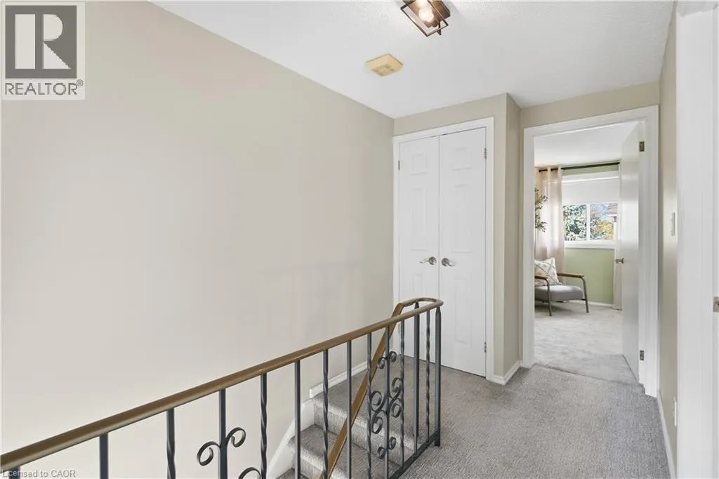 66 SUMMERCREST Drive Unit# 14 #14