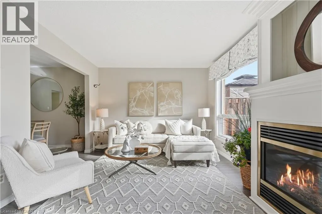 66 SUMMERCREST Drive Unit# 14 #14