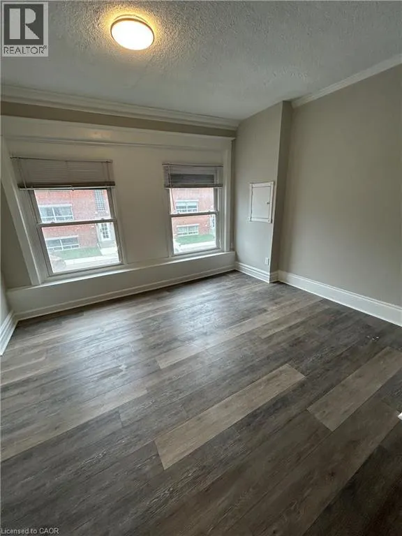 144 LOCKE Street Unit# 3 #3