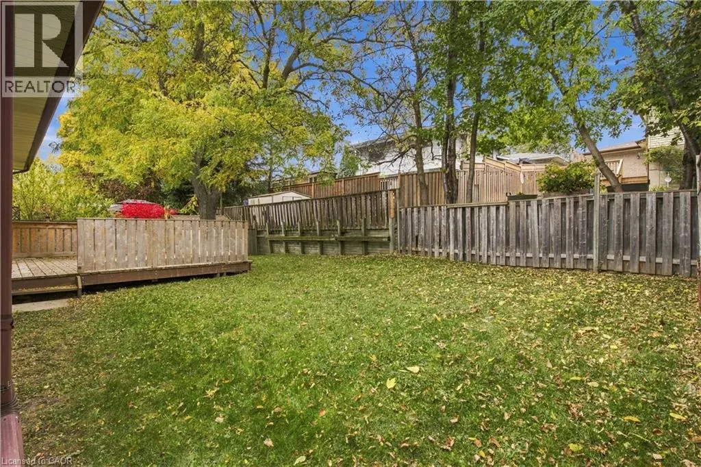 30 CARLYLE Place