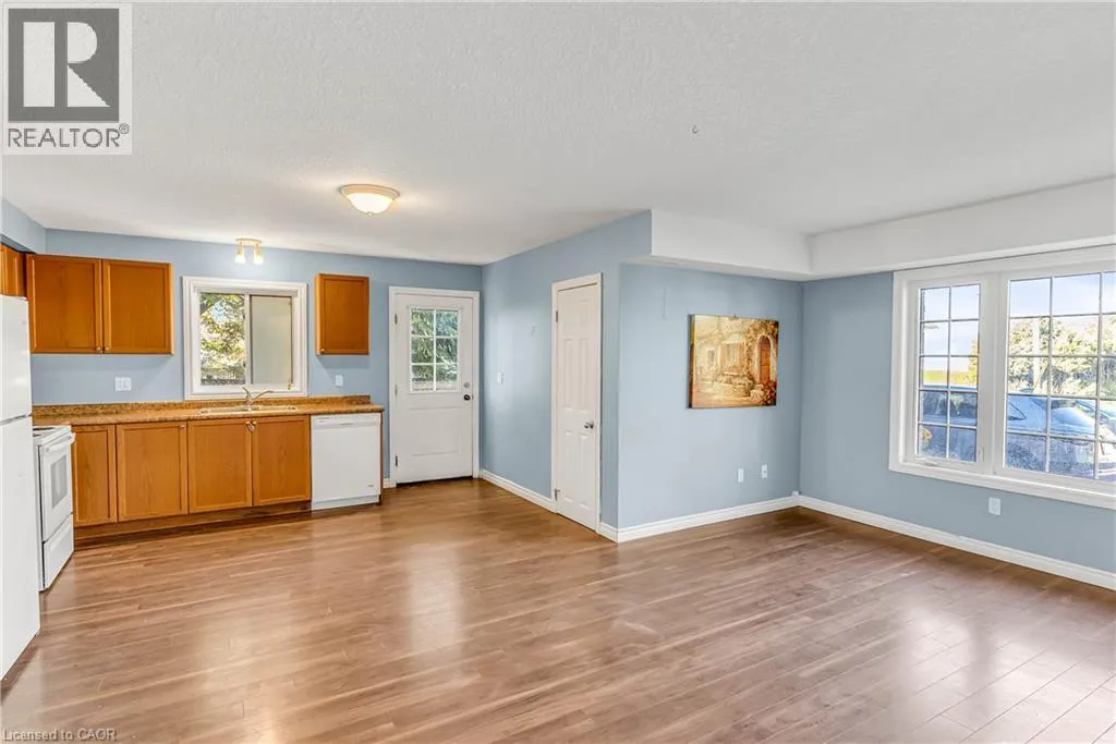 180 UNION Street W Unit# C #C