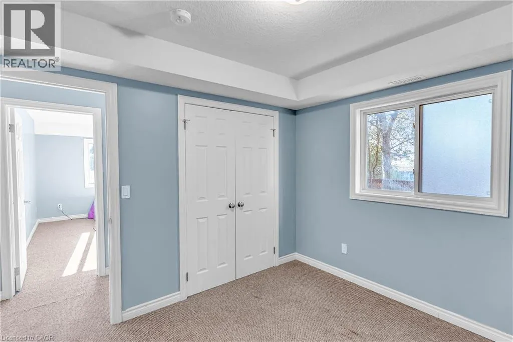 180 UNION Street W Unit# C #C