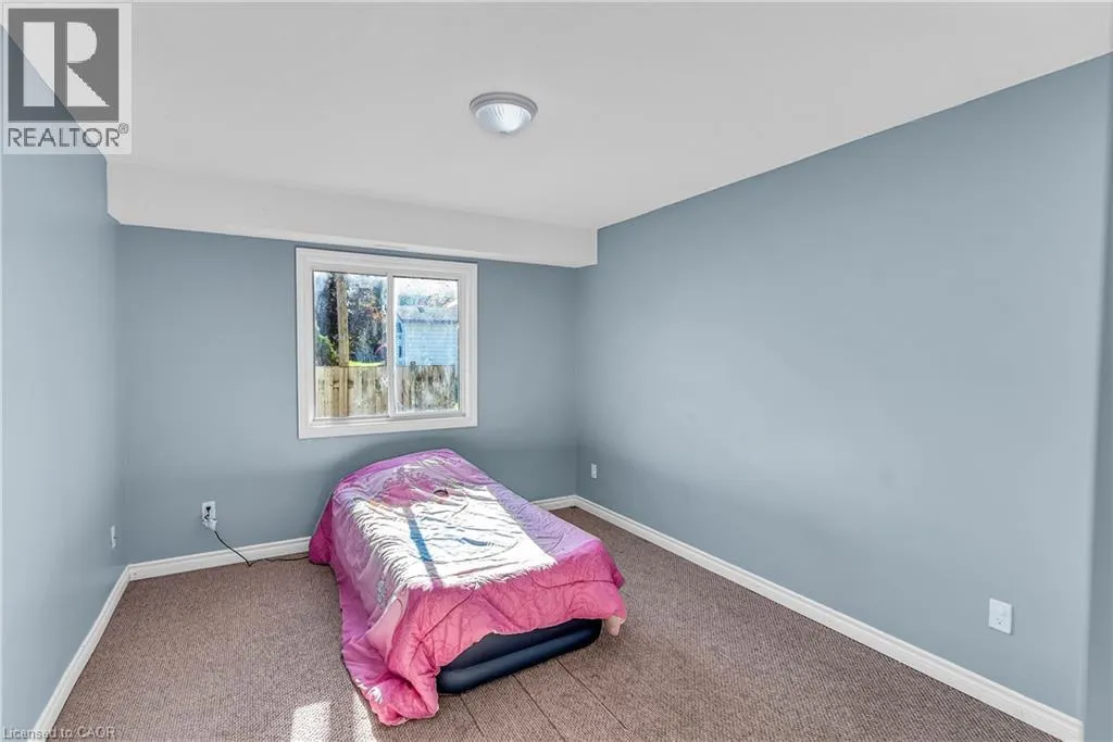 180 UNION Street W Unit# C #C