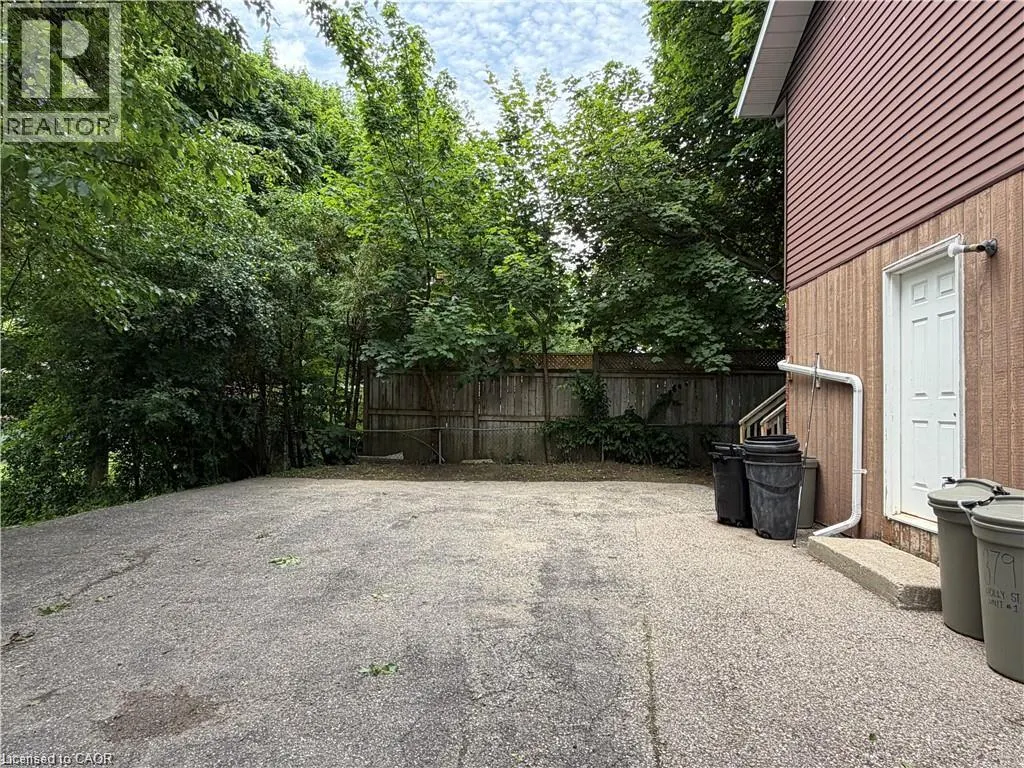 379 HOLLY Street