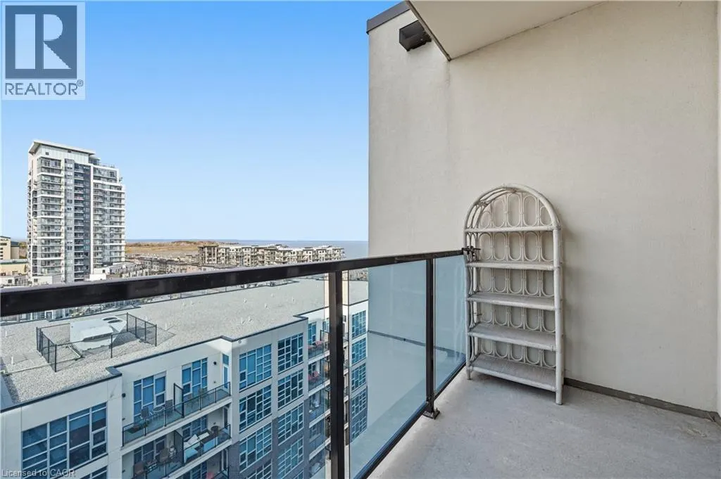 16 CONCORD Place Unit# 807 #807