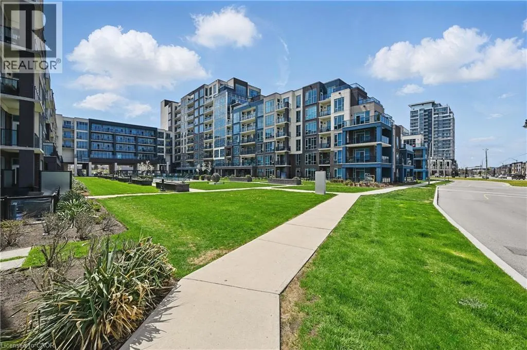 16 CONCORD Place Unit# 807 #807