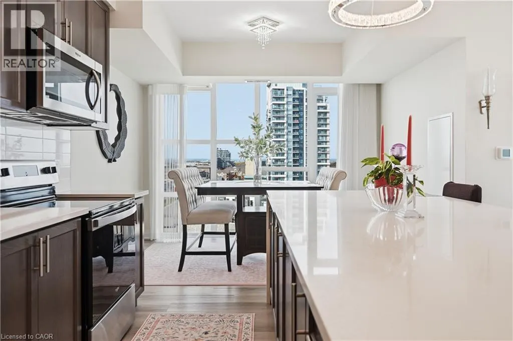 16 CONCORD Place Unit# 807 #807