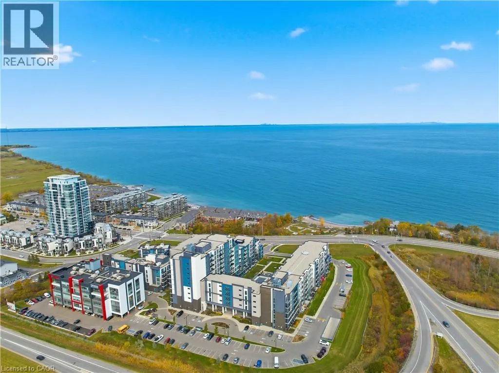 16 CONCORD Place Unit# 807 #807