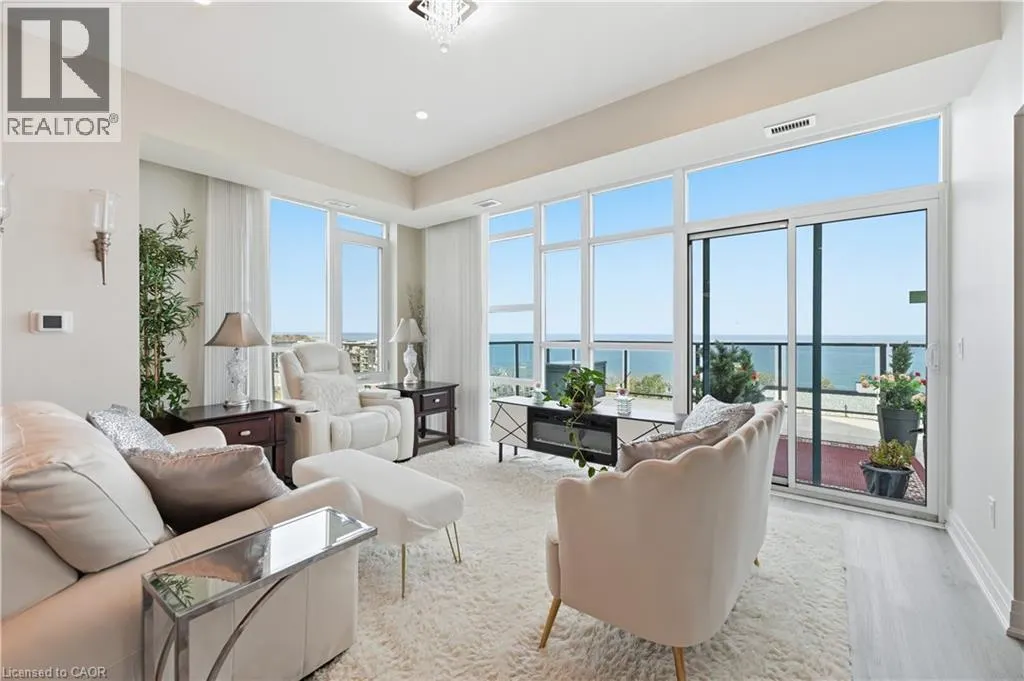 16 CONCORD Place Unit# 807 #807