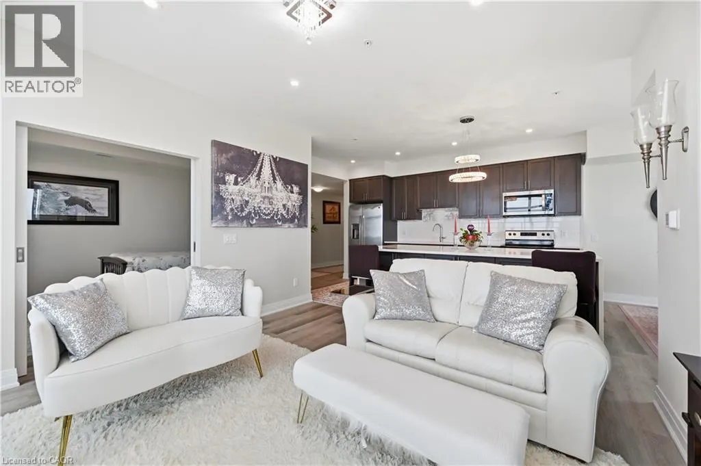16 CONCORD Place Unit# 807 #807
