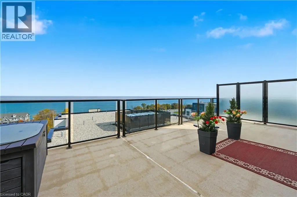16 CONCORD Place Unit# 807 #807