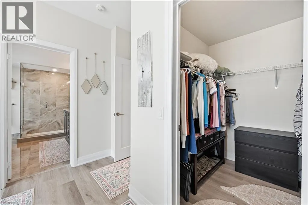 16 CONCORD Place Unit# 807 #807