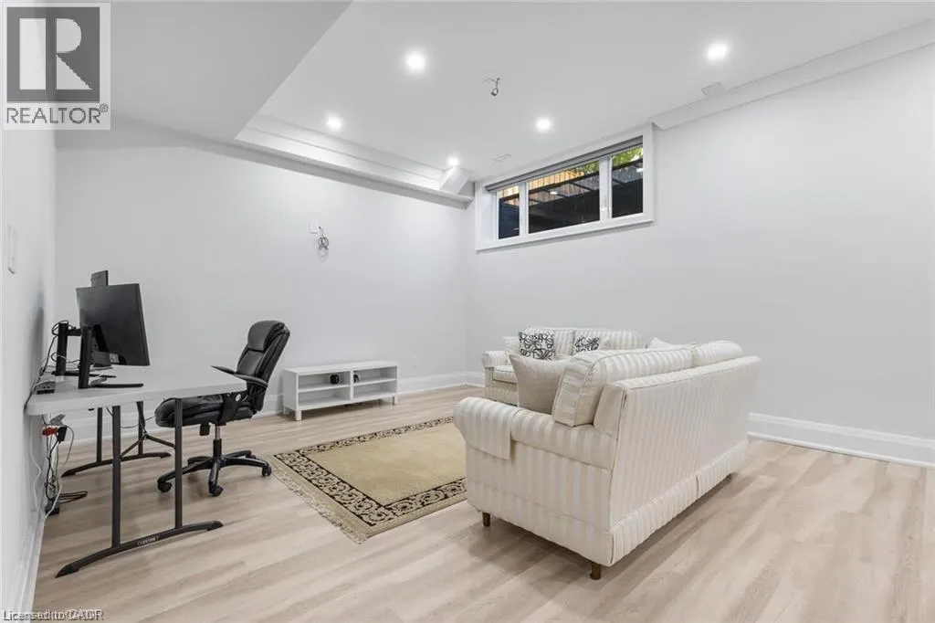 455 SAMFORD Place