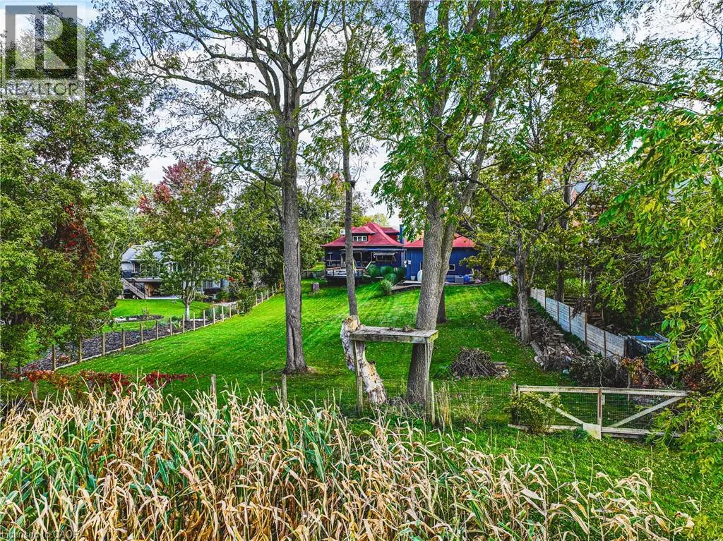 595 MOUNT PLEASANT Road