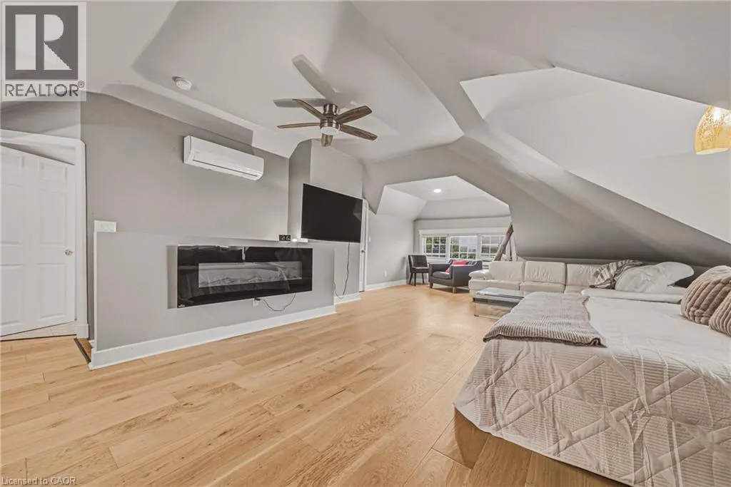 595 MOUNT PLEASANT Road