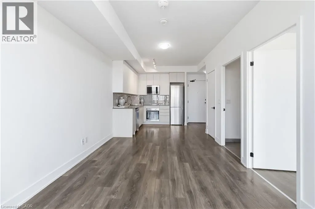 2489 TAUNTON Road Unit# 815 #815