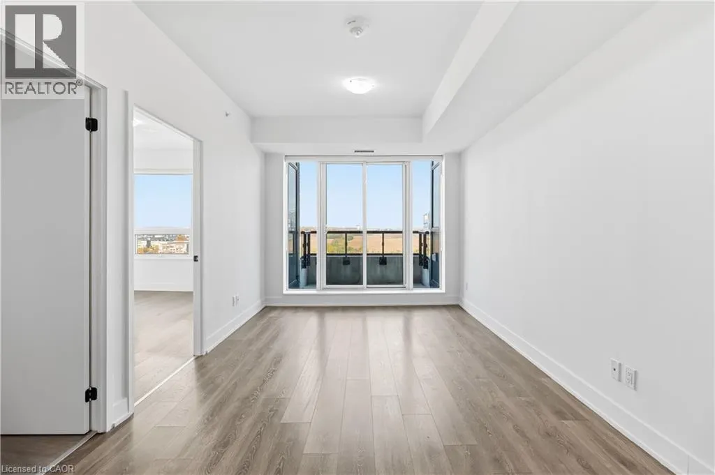 2489 TAUNTON Road Unit# 815 #815