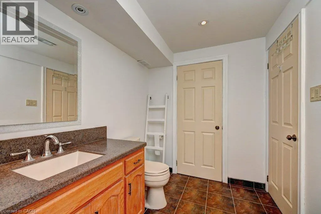 117 E GLENECHO Court Unit# Basement #Basement